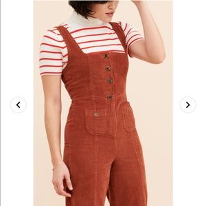 NWT urban outfitters jumpsuit 🖤